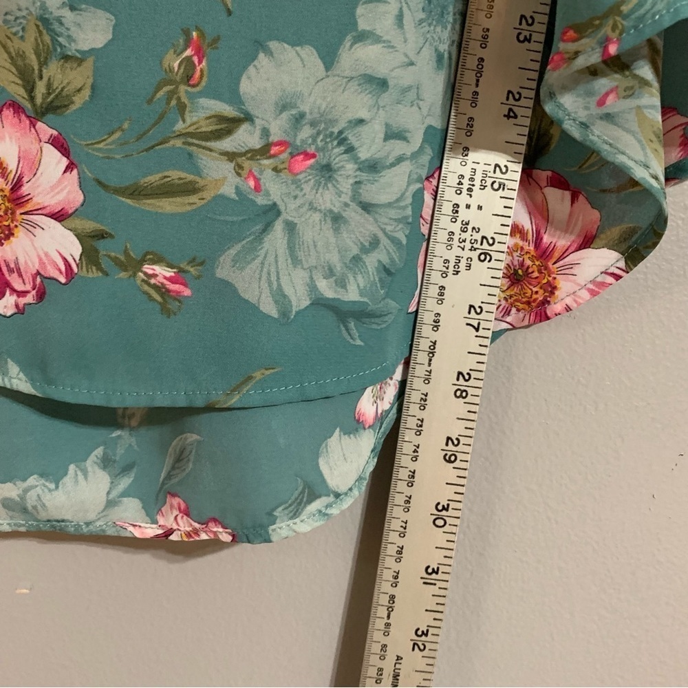 Torrid teal green floral cap sleeve blouse. Size 00‎ (M-L) - Picture 6 of 8